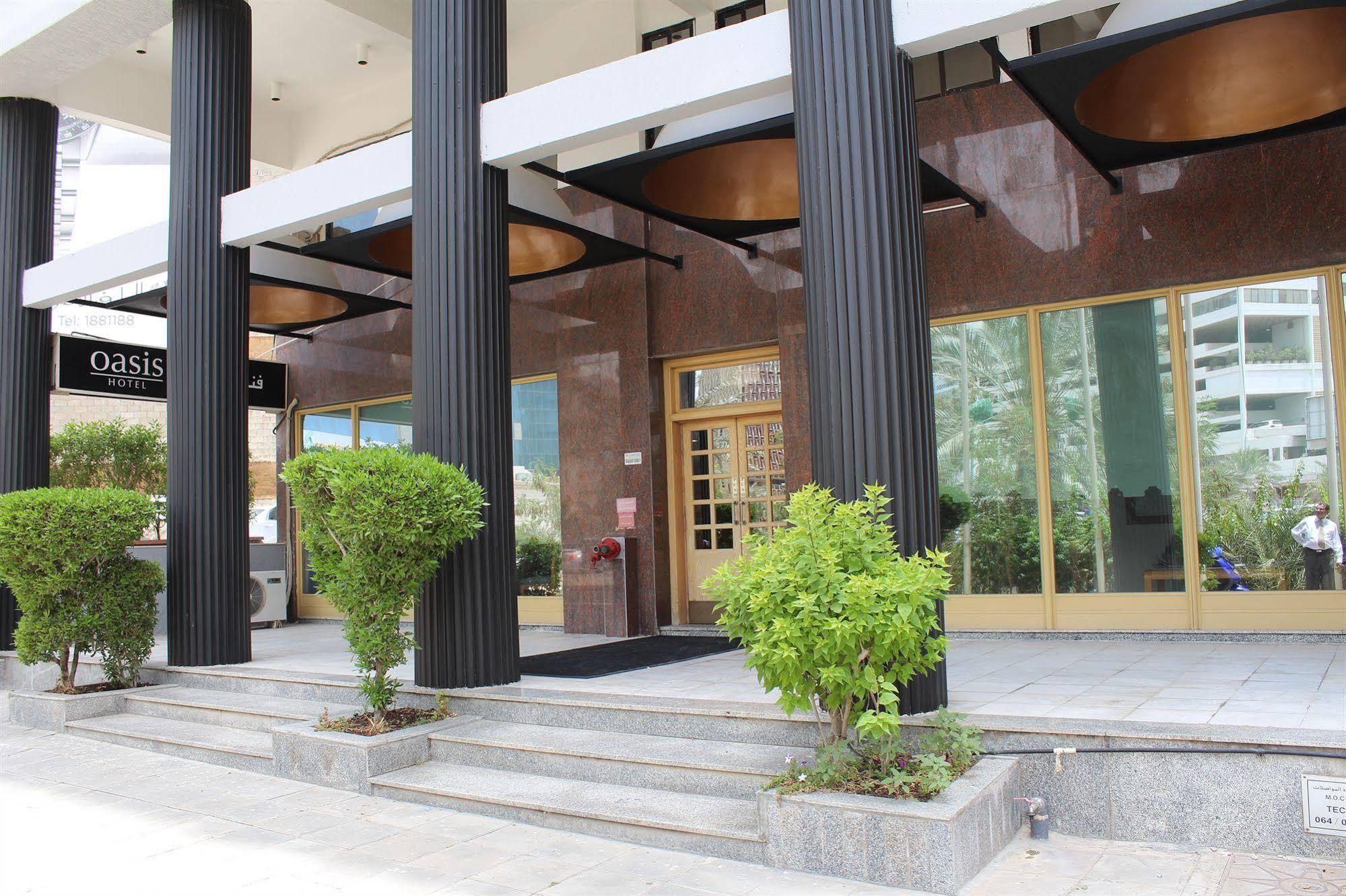 Oasis Hotel Kuwait City Exterior foto
